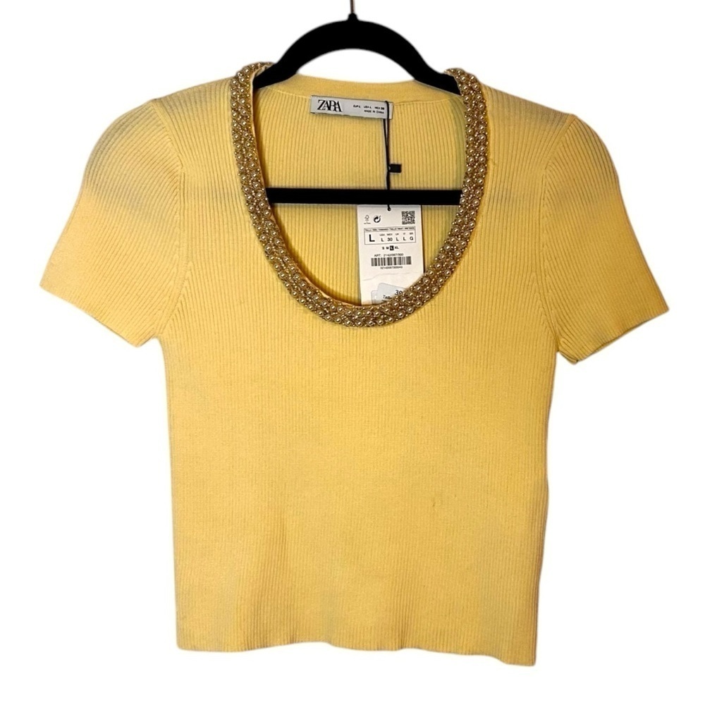 Zara Women's Pale Yellow Ribbed Tee With Pearl Embellished Neckline- Large